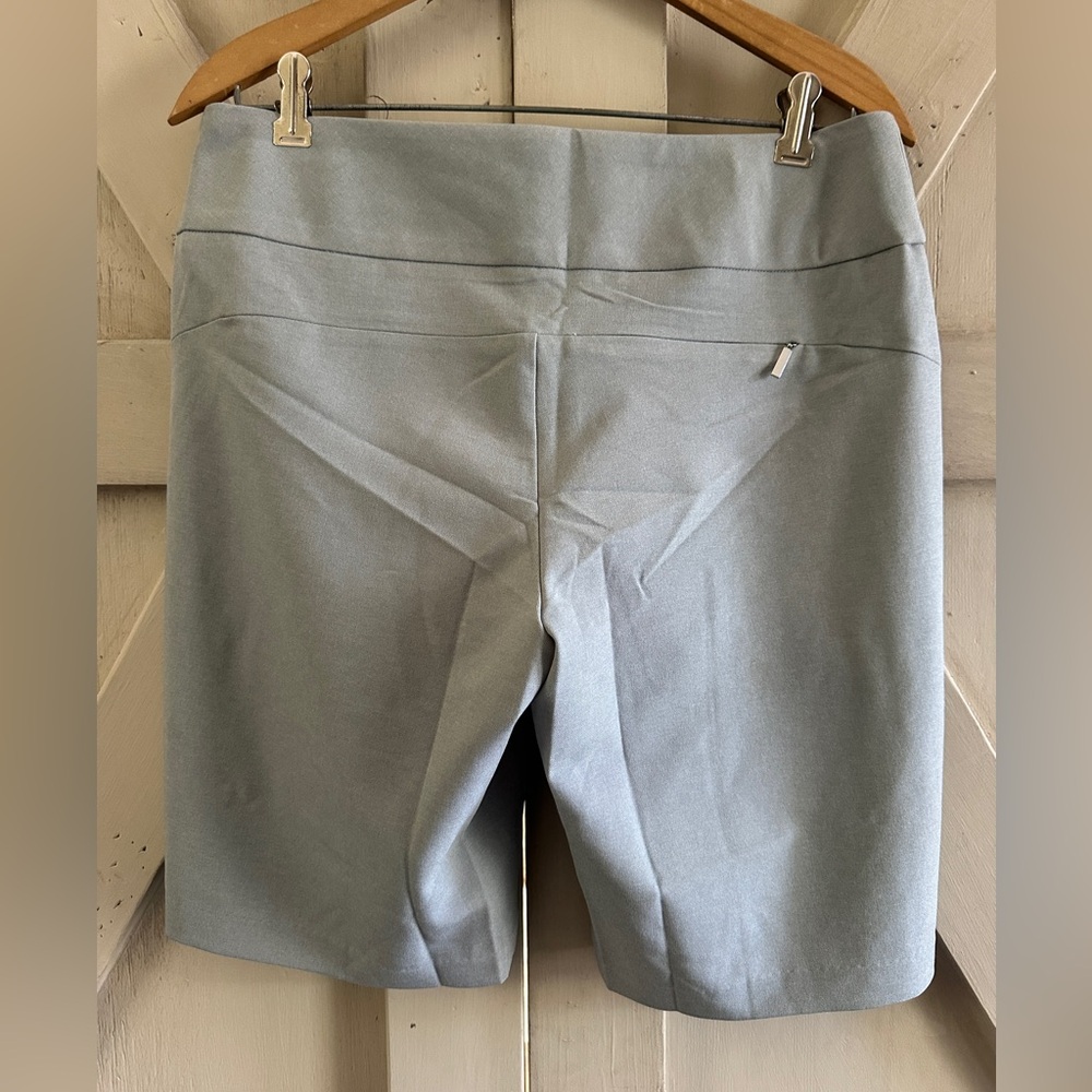 Cutter & Buck CB DryTec 50+ Golf Shorts Women’s Medium Gray Stretch NWT - Picture 4 of 7